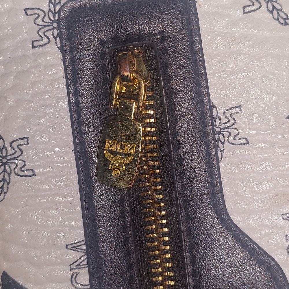 MCM Bag - Picture 4 of 6